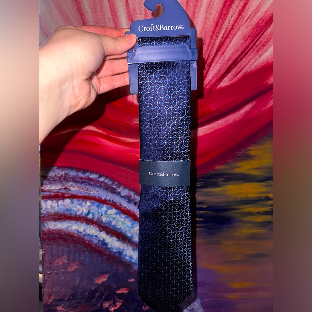 NWT Croft & Barrow Blue Geometric Tie